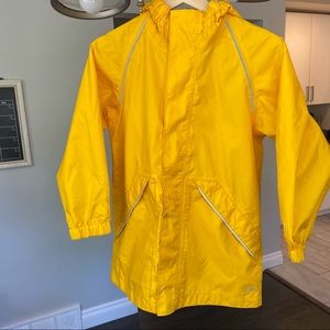 🌹2/$30🌹 Kids Raincoat size 10